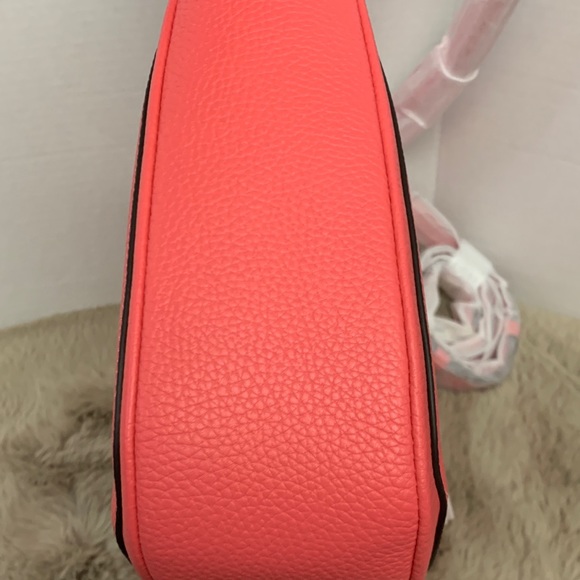 BNWT KATE SPADE PEACH SOFT LEATHER HOBO WITH DETACHABLE STRAP FOR CROSSB… - Picture 9 of 13